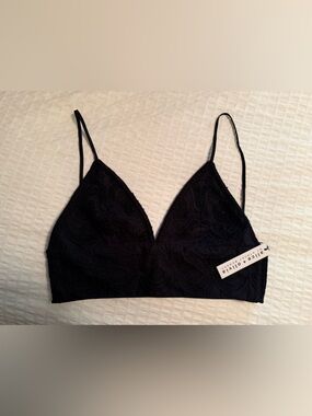 Alice + Olivia Black cropped top